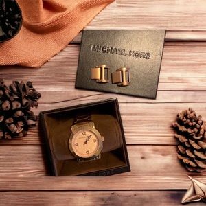 🤎MICHAEL KORS Rose Gold Watch🤎